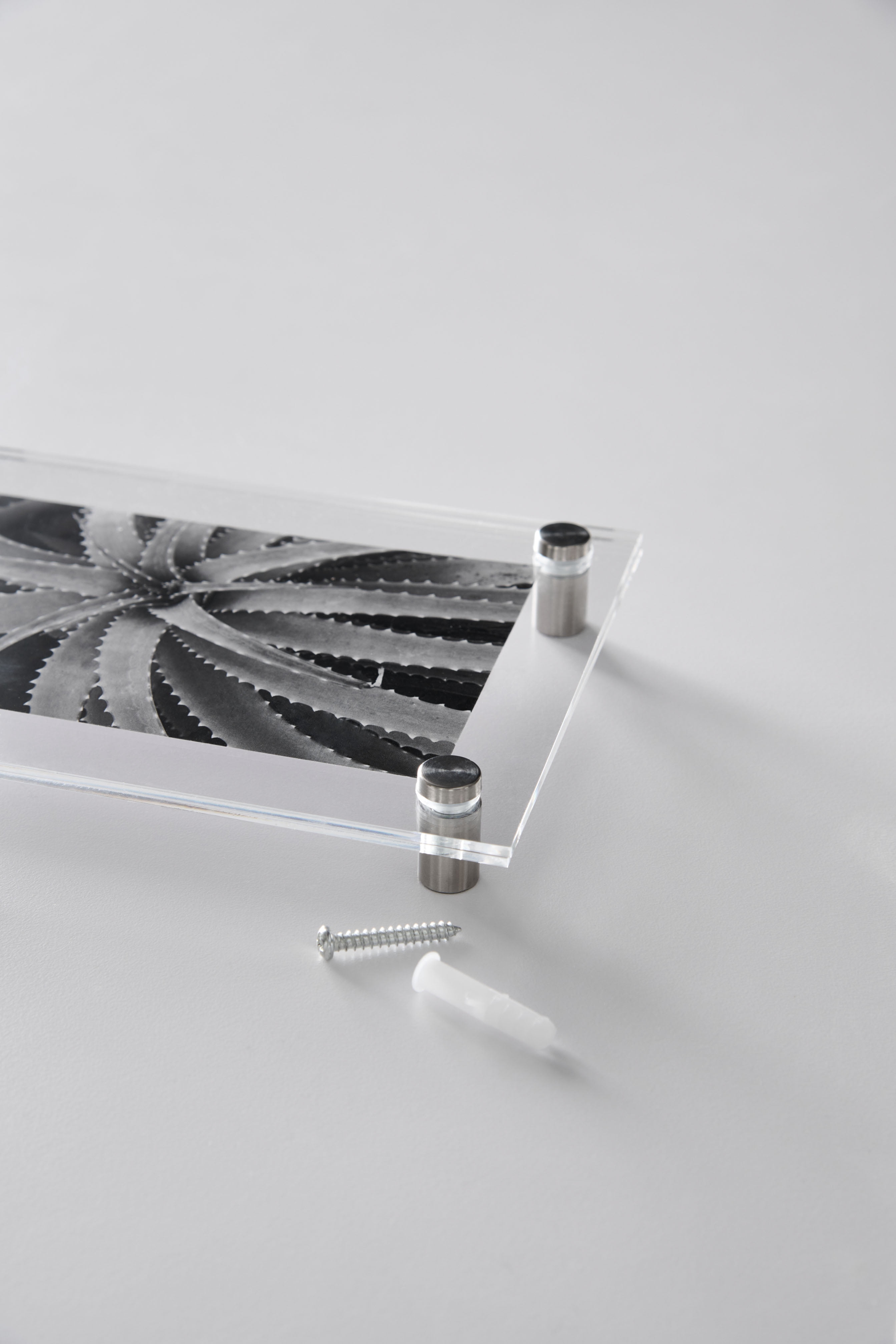 Better Homes & Gardens Silver 3.5x5 Floating Acrylic Frame with Silver Wall mount Hardware