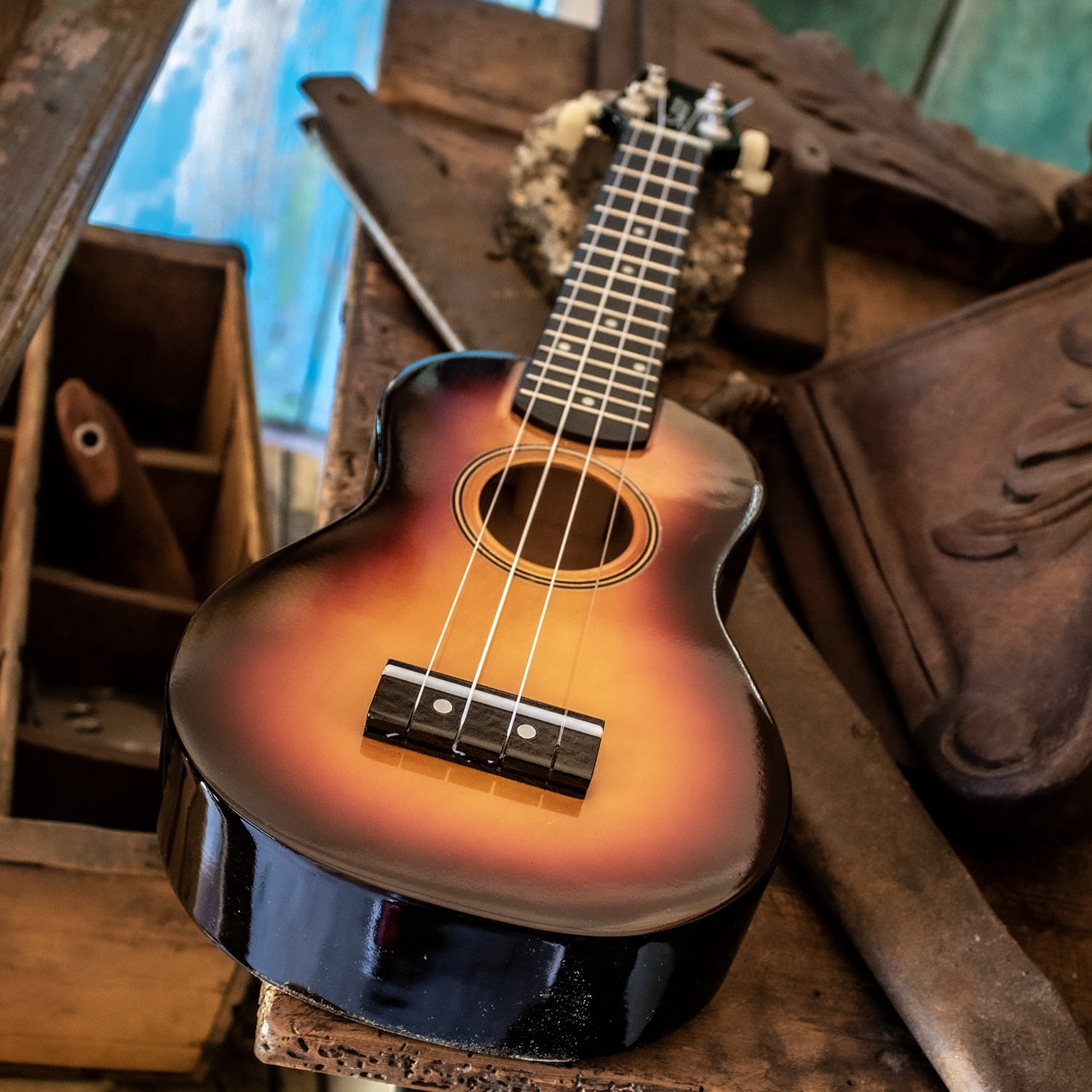 Sawtooth Basswood Soprano Ukulele, Sunburst