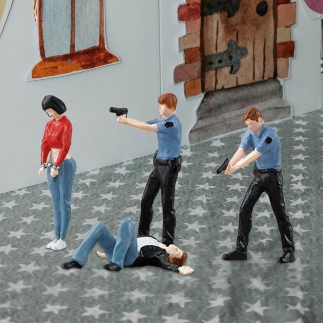 pitrice 4 Pieces 1/64 Cops Figure Model Movie Props Micro Landscape Miniature Scenes