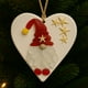 thumbnail image 1 of Adornos de gnomo acrílico en forma de corazón para el árbol de Navidad., 1 of 2