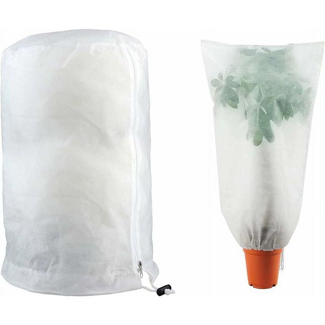 Jinsinto Plant Cover, Winterizing Covers Garden Plant Fruit Protection Bag - Protect Your Plants from the Cold Adjustable with Drawstring Zipper, 1.2 x 1.8M