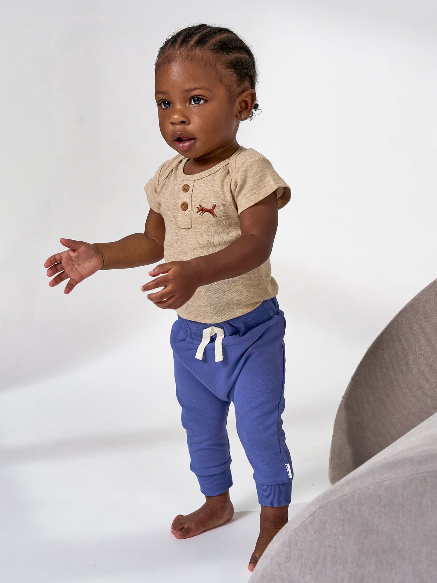 Gerber Baby Neutral Short Sleeve Onesies, 8-Pack, Sizes 0/3 Newborn - 12 Months