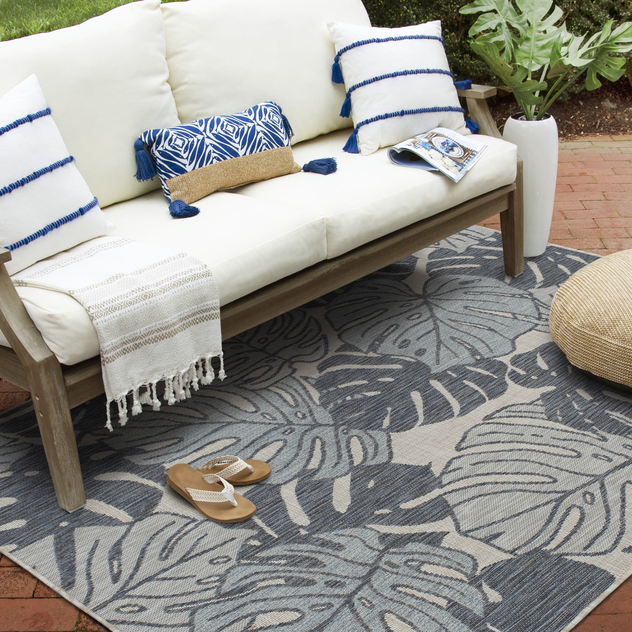 Loomaknoti Floral Area Rug, 9' x 7'