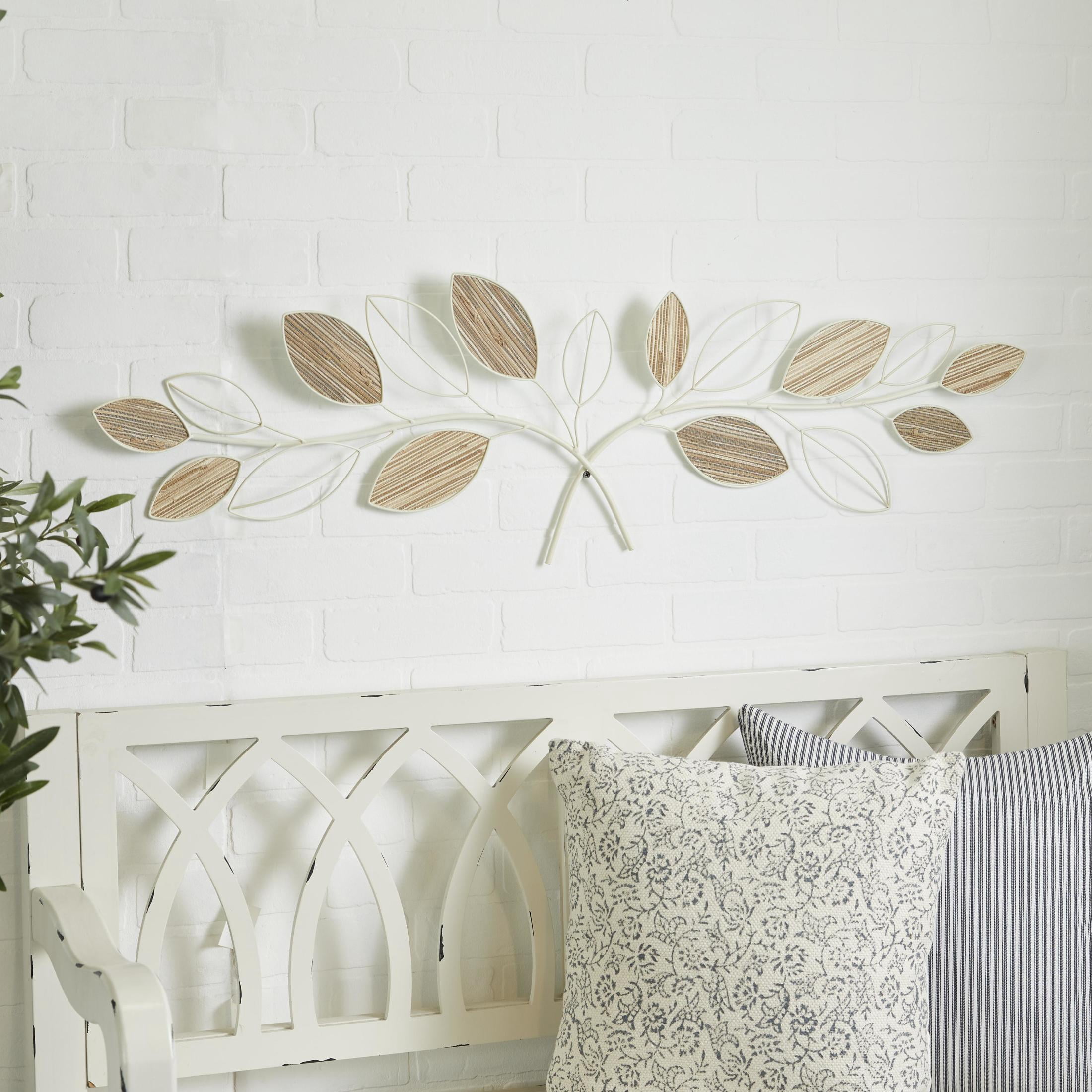 DecMode Brown Metal Leaf Wall Decor