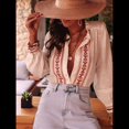 thumbnail image 4 of Camisas Occidentales para Mujer, Blusa Informal de Verano de con Bordado Floral y Botones de Larga. Crema S, 4 of 8