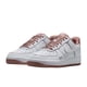 thumbnail image 4 of Tenis Nike para Mujer Air Force 1 07 Mini Jewel, 4 of 5
