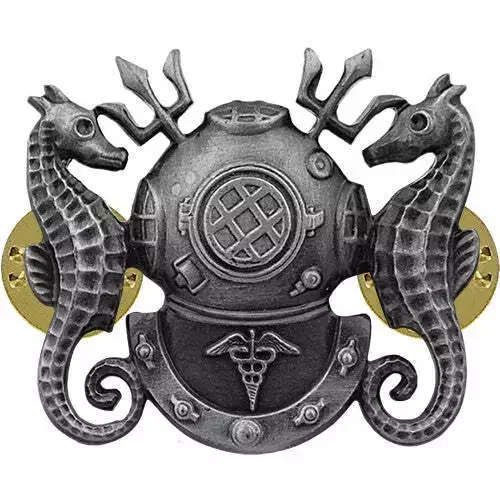 U.S. Navy Badge Diving Medical Technician Regulation Size USN Genuine