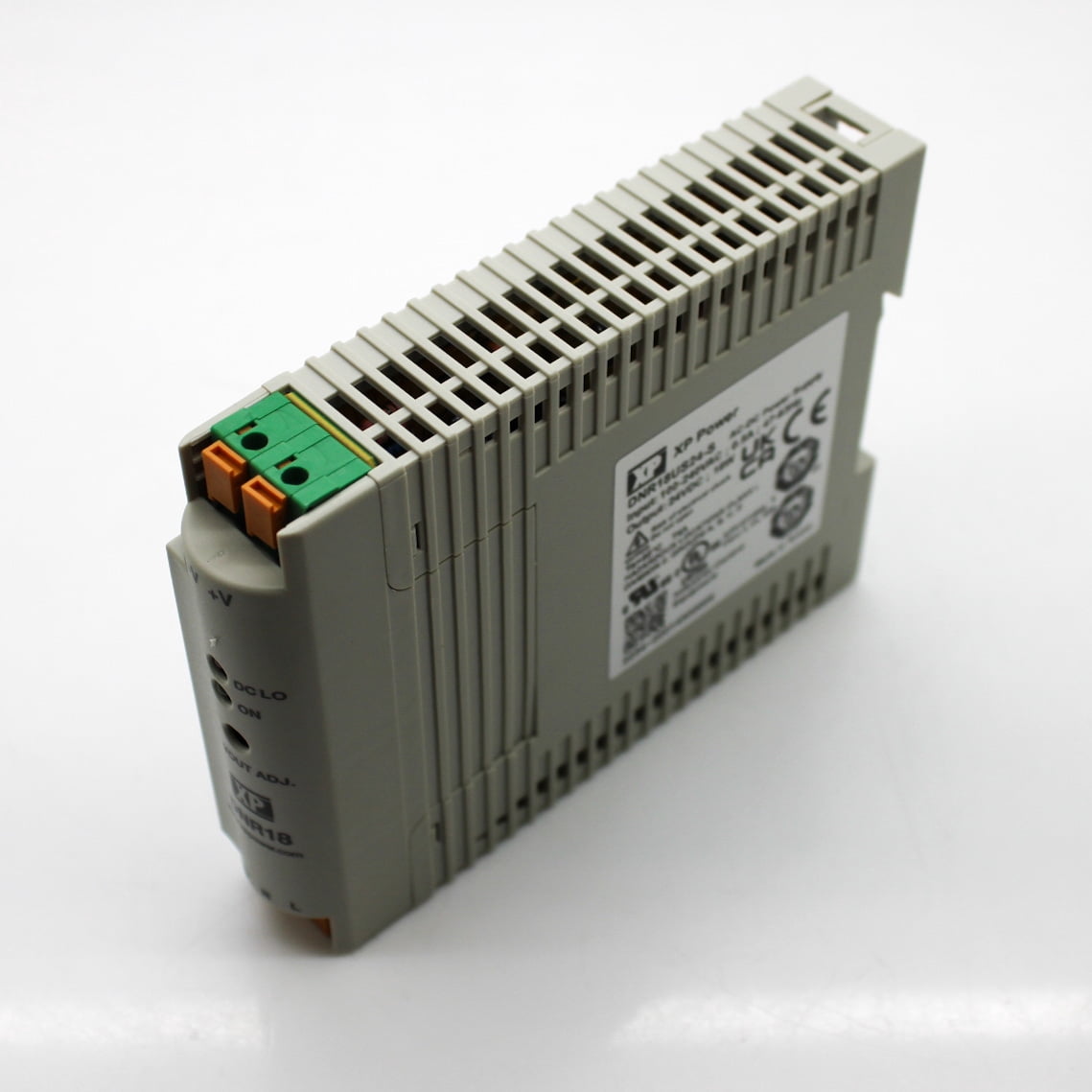 XP Power 24VDC 18W 750mA DIN Rail Mount Enclosed AC-DC Power Supply DNR18US24-S