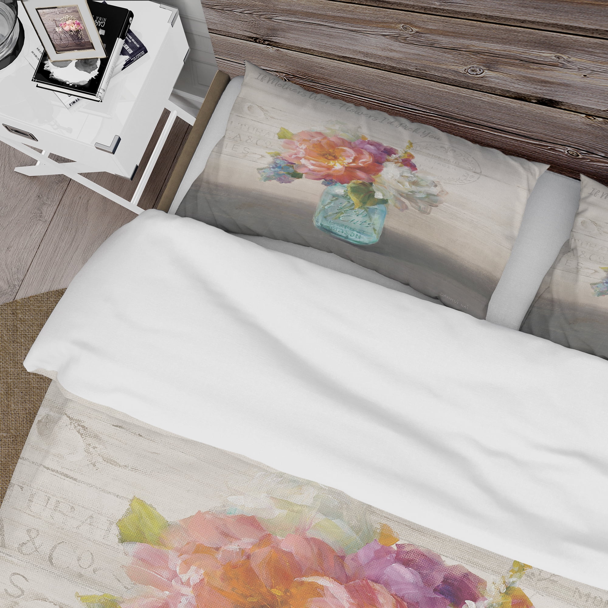 Designart 'French Cottage Bouquet I Mothers' Cottage Duvet Cover Set