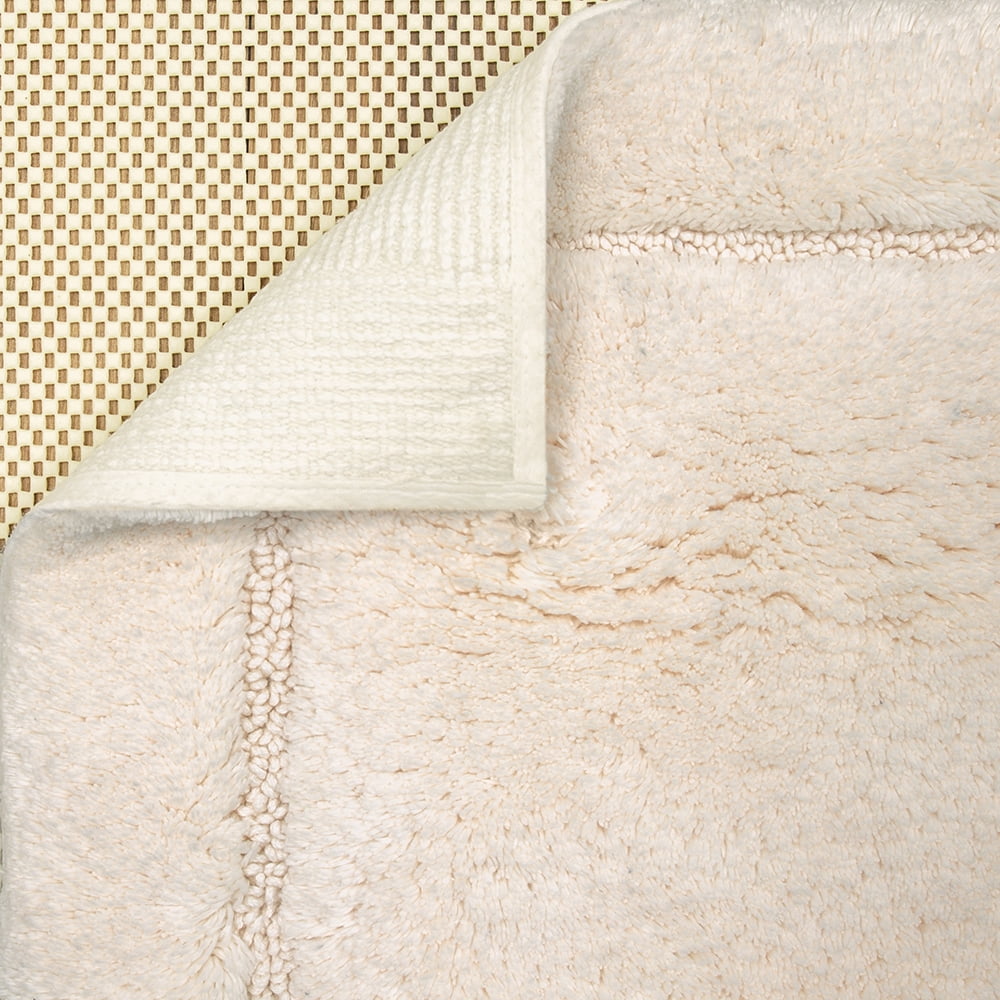 Mohawk Home Regency Plush Stain/Fade Resistant Non-Slip Machine Washable Bath Mat, Parchment, 1' 9" x 2' 10"