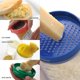 thumbnail image 4 of Herramienta de cocina multifuncional, exprimidor manual de jugos con taza medidora de molienda, 4 of 5