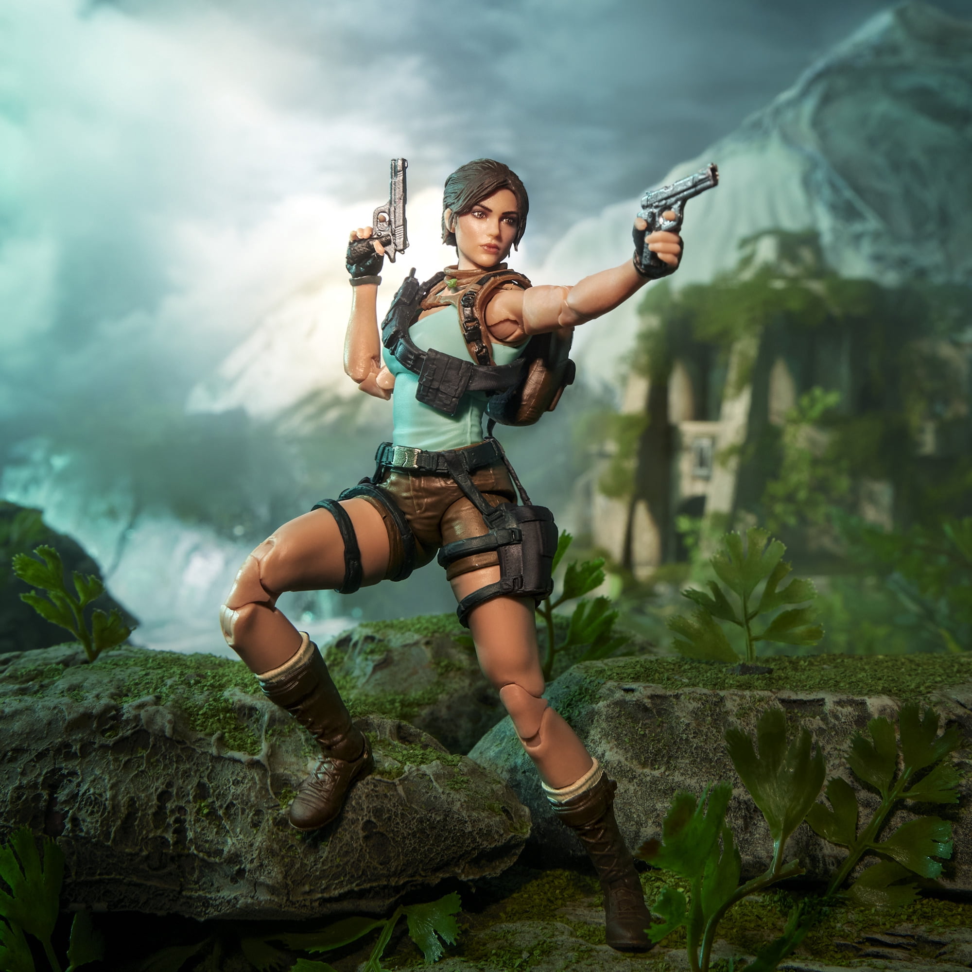 G.I. Joe Classified Series Retro Cardback Collaborative Lara Croft TOMB RAIDER, 6 inch Action Figure