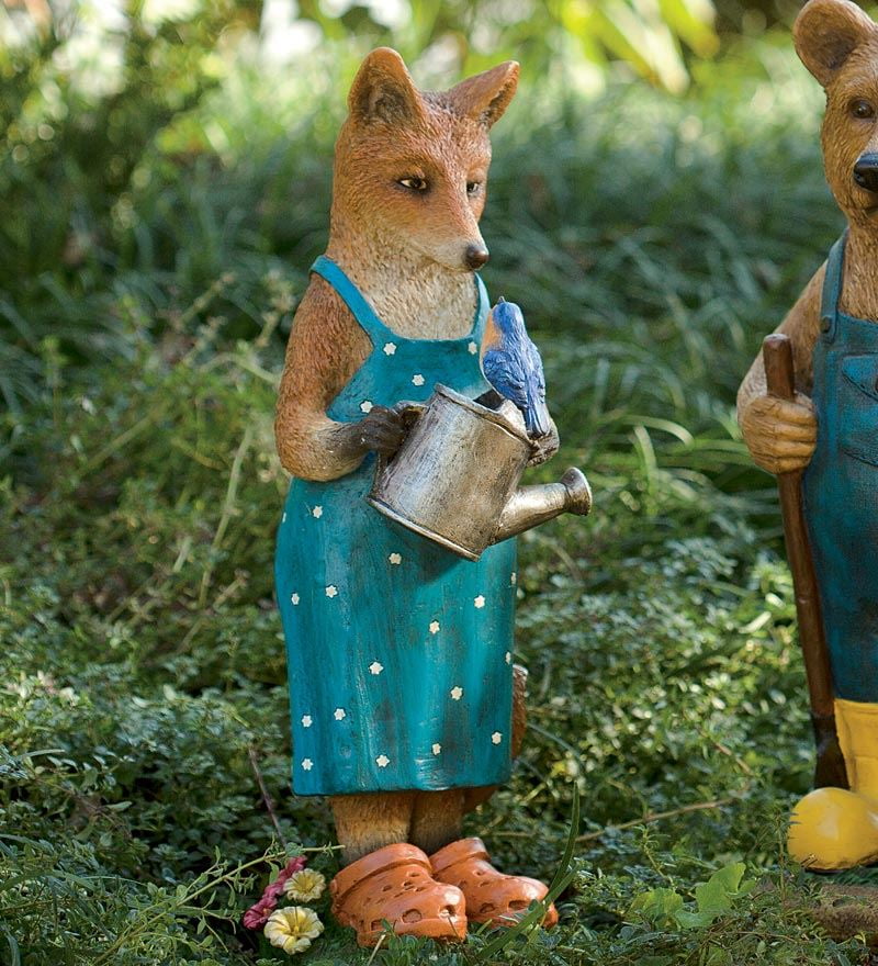 resin fox statue