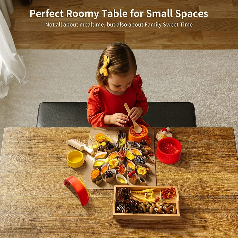Small dining 2024 table for toddlers