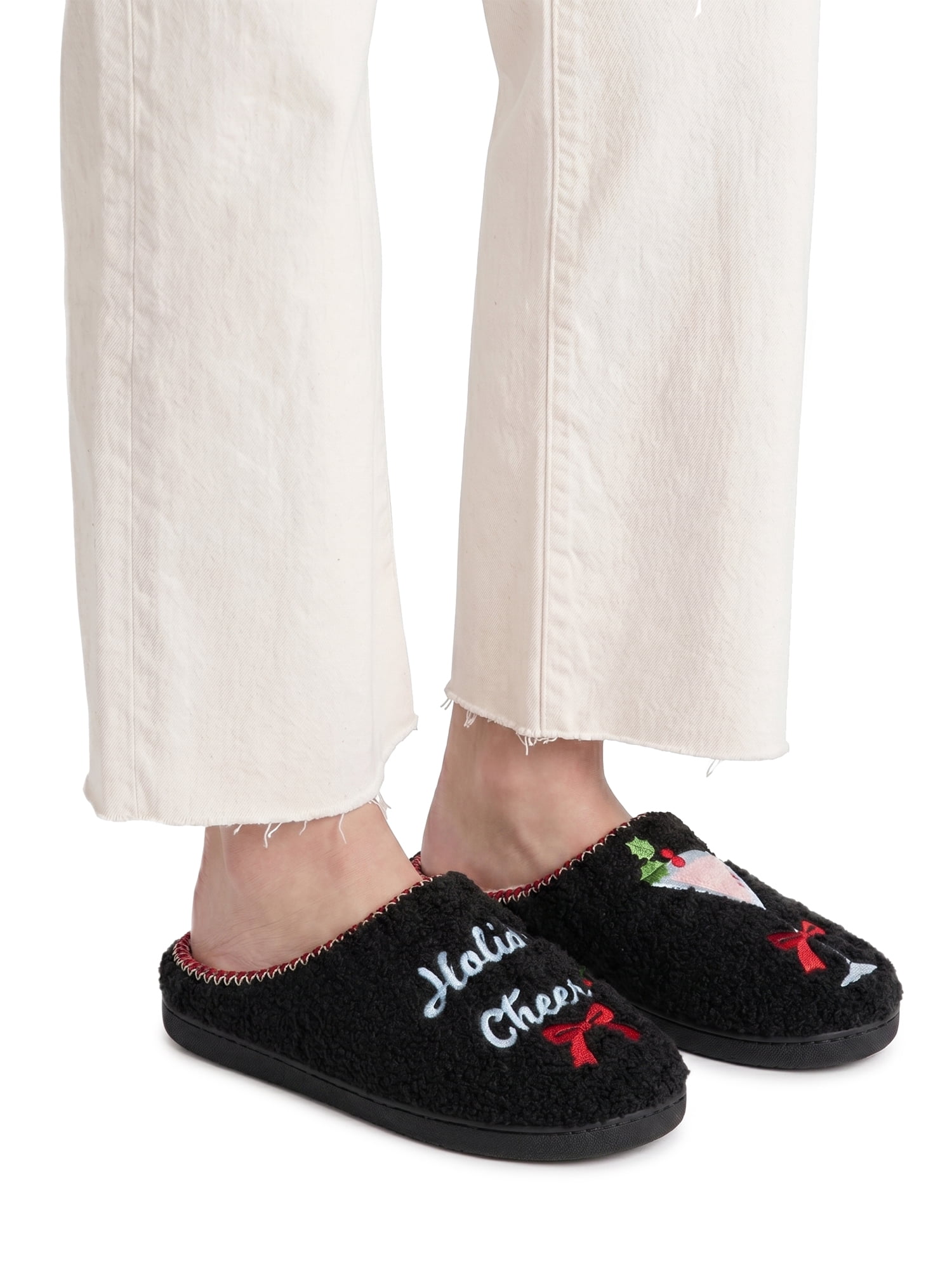 MUK LUKS Women's Cozy Holiday Clog Slipper