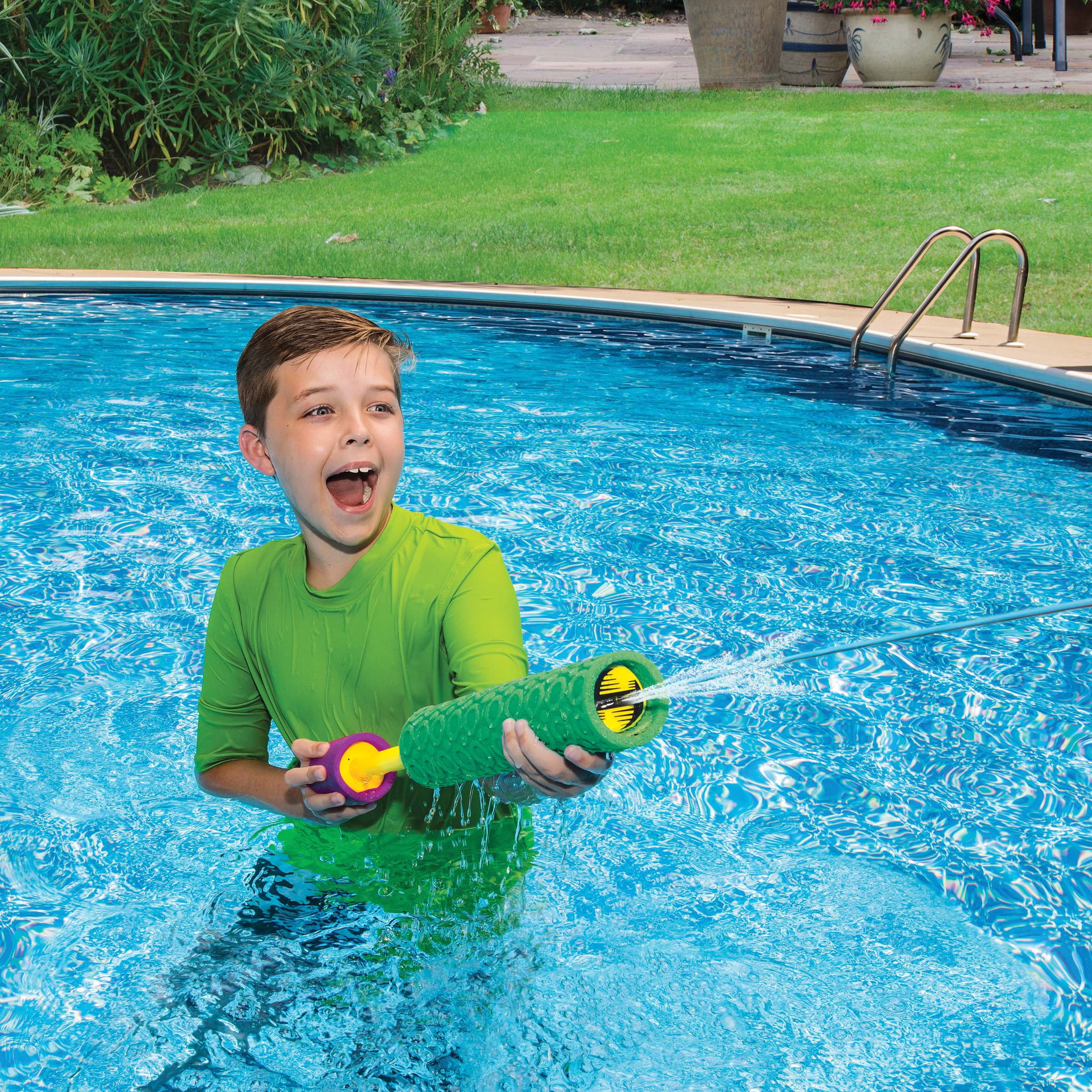 Play Day Max Liquidator Terminator Water Blaster - Green/ Purple