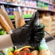thumbnail image 5 of Guantes protectores Yuarrent de 100 Uds de plástico PE para cocinar, 5 of 6