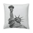thumbnail image 2 of Ahgly Company Sites Famous Statues Coussin Décoratif d'Intérieur, 18 Po X 18 Po, 2 of 6