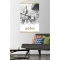thumbnail image 3 of Le monde des sorciers : Harry Potter - Poudlard illustré, 3 of 4