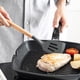 thumbnail image 3 of Juego de utensilios de cocina de silicona antiadherente, herramientas de cocina con mango de madera, silicona resistente al calor y de grado alimenticio, sin BPA, 3 of 5