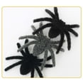 thumbnail image 4 of Juguete de plástico negro realista con pelo, pequeño y aterrador, para bromas y fiestas, decoración espeluznante de Halloween, 4 of 7