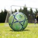 thumbnail image 1 of Balón de fútbol de PU resistente al desgaste para entrenamiento de competición para niños y estudiantes n.º 4, luminoso y reflectante fluorescente para adultos n.º 5, 1 of 3
