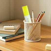 Quick-Drying Highlighter Pen with Broad Tip, Fluorescent Marker for Office and Home Use, Smudge-Resistant Writing and Underlining Marker(Yellow)