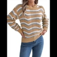 thumbnail image 1 of Suéter de Punto Calado de Larga con Cuello en V y Estampado Ondulado A Juego para Mujer. Caqui L, 1 of 10