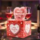 thumbnail image 1 of Caja sorpresa de San Valentín con hucha extraíble, ideal para cumpleaños, aniversarios y fiestas. Diseño romántico en rojo. Un regalo perfecto para cualquier ocasión., 1 of 7