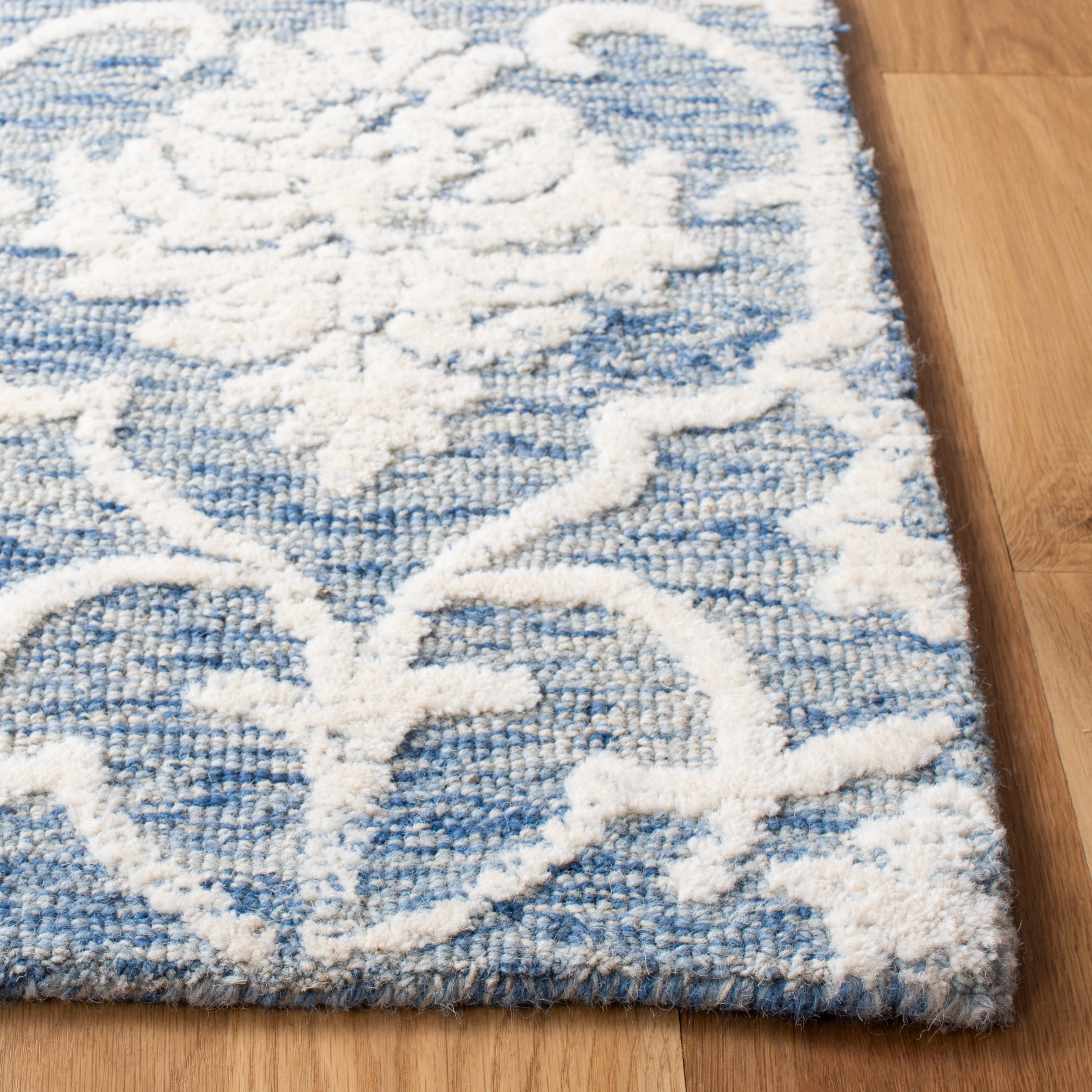 Safavieh Metro Sutton Medallion Area Rug, Blue/Ivory, 6' x 6' Square