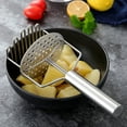 thumbnail image 2 of Machacador de patatas, machacador de patatas de acero inoxidable, machacador de verduras, con resorte de alta resistencia, herramienta para machacador de alimentos (plata), 2 of 4