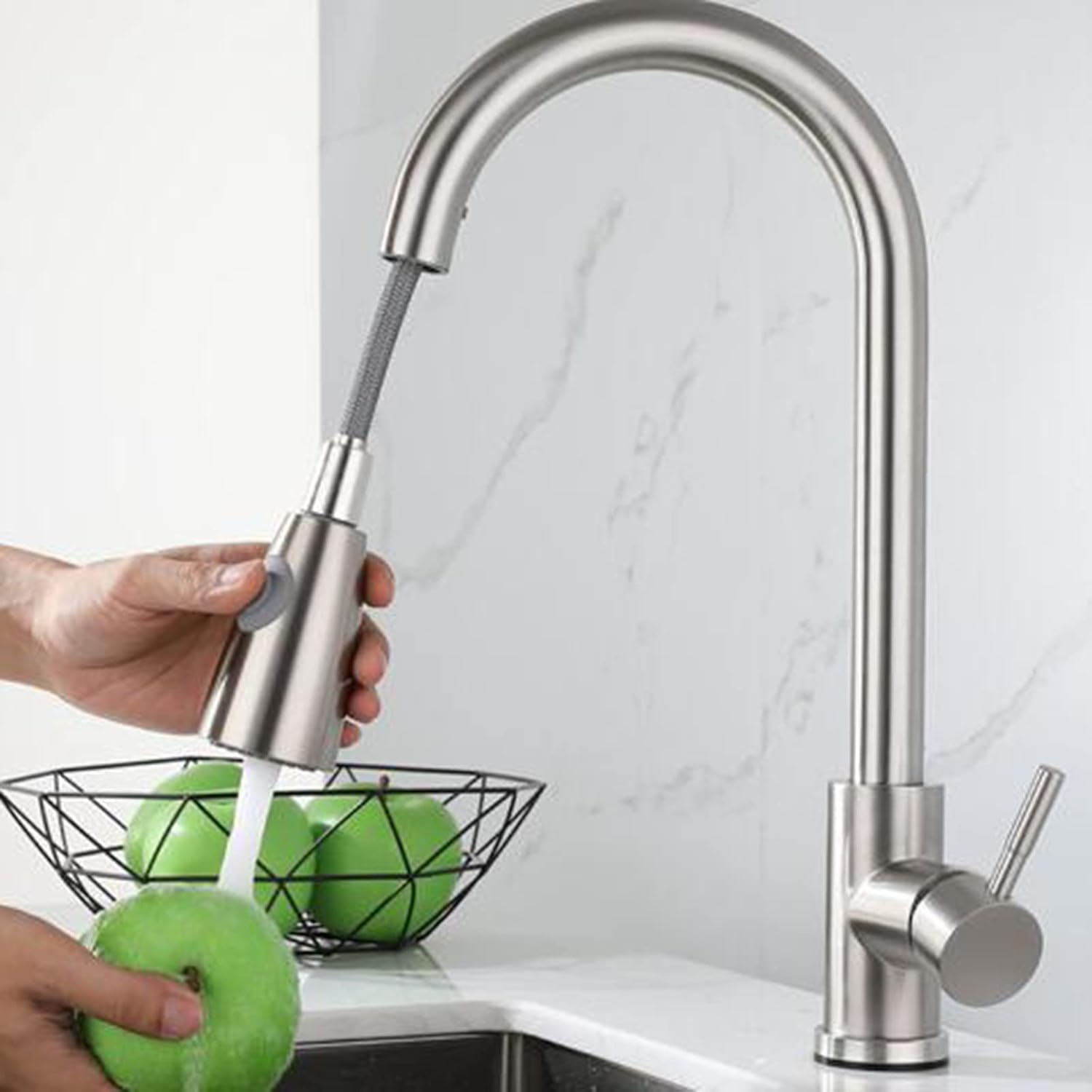 Touch Sensor Pull Out Kitchen Faucets Stainless Steel Brushed Kitchen Faucet Hot and Cold Water Swivel Kitchen Sink Touch Faucet