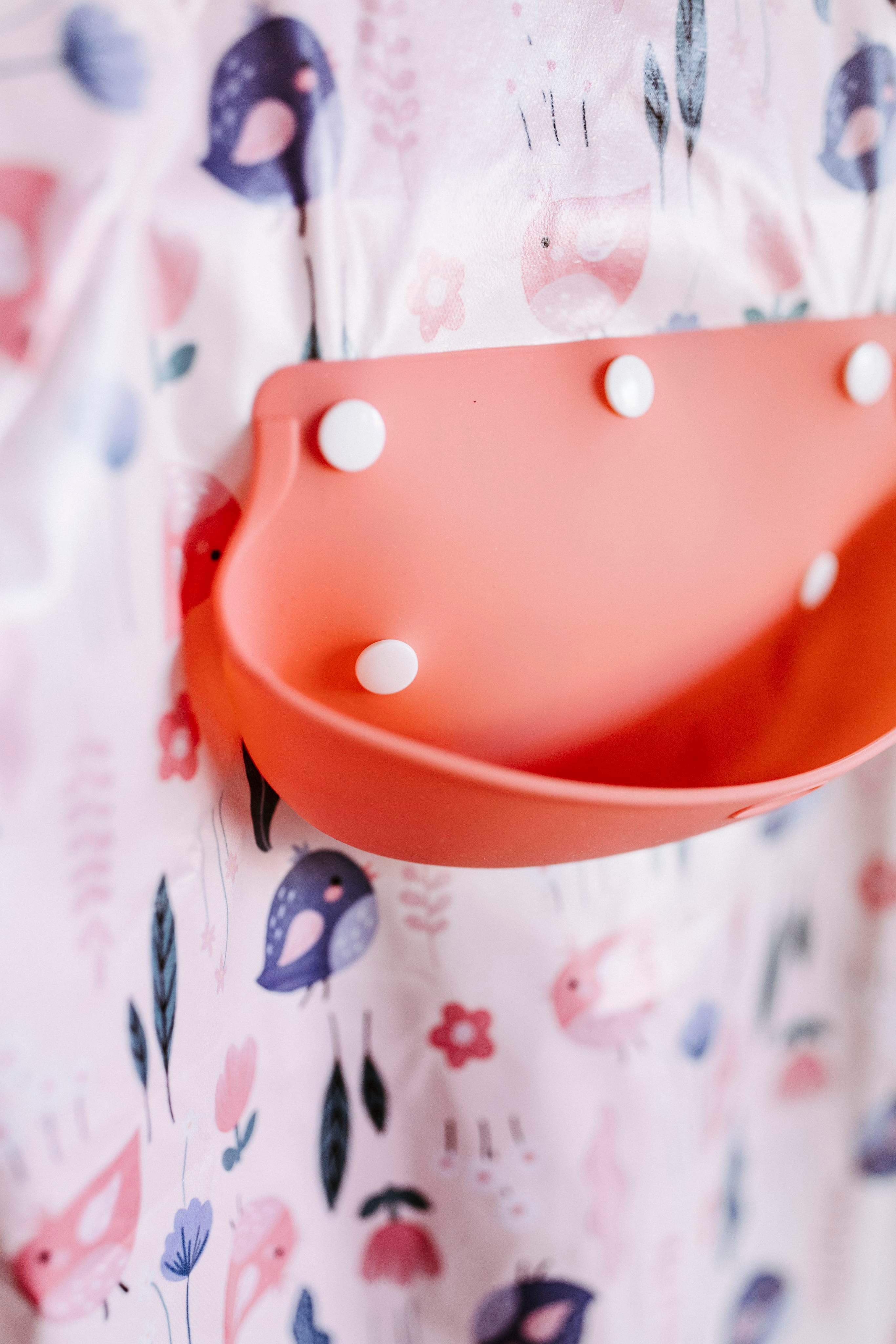 Bibvy Mess Proof Baby Bibs, Toddler Feeding, Silicone Catcher, Chair Attaching, Waterproof, 6-36 Mos