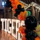 thumbnail image 4 of Juego de Globos Naranjas Negros, 60 Piezas Globos de Látex Naranjas Negros de 12 Pulgadas Globos de Halloween con Globos de Confeti Globos de Helio para Cumpleaños Baby Shower Boda Decoraciones de, 4 of 5
