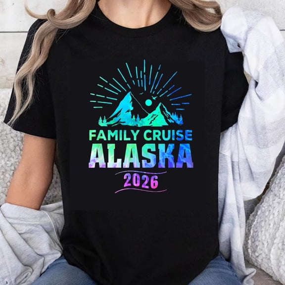 Retro Alaska Family Cruise 2026 T-Shirt Colorful Mountain Nature Vacation Souvenir Tee for Men Women