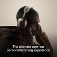 thumbnail image 3 of Apple AirPods Max Auriculares inalámbricos supraaurales, cancelación activa de ruido de nivel profesional, modo de transparencia, audio espacial personalizado, carga USB-C, auriculares Bluetooth para, 3 of 5