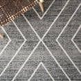 thumbnail image 6 of SAFAVIEH Adirondack Evonne Geometric Area Rug, Dark Grey/Ivory, 6' x 6' Round, 6 of 8