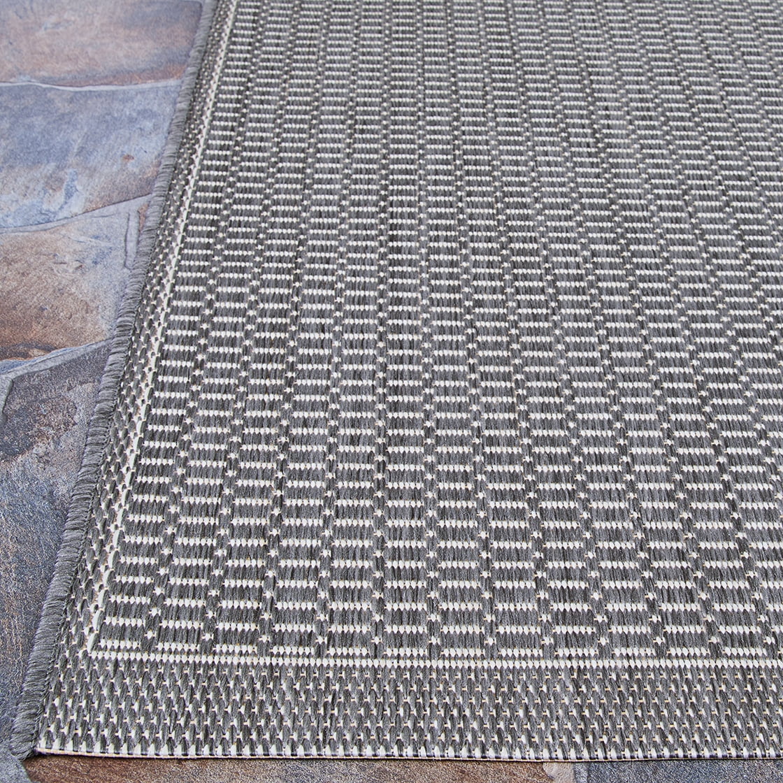 Couristan Recife Saddle Stitch 5'3" X 7'6" Silver- White Outdoor Rug