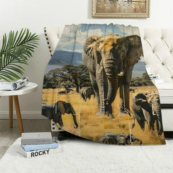 Creowell  Elephant Blanket Elephant Valentines Day Gifts for Girls Boys Elephant Blanket for Adults Kids Soft Warm Fuzzy Blanket for Bed Sofa Home Decor  40x50in