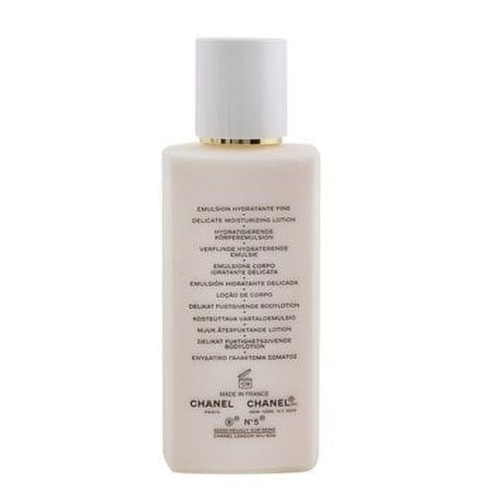 CHANEL No.5 Body Lotion, Lightweight, Moisturizing, Fragranced
