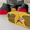 thumbnail image 4 of Lindo compatible con Airpods Pro Case (negro+amarillo) Funda de silicona con llavero, diseño de piel de dibujos animados Carga de auriculares Funda protectora Compatible Airpods Pro Accesorios Kits brillar Electrónica, 4 of 5