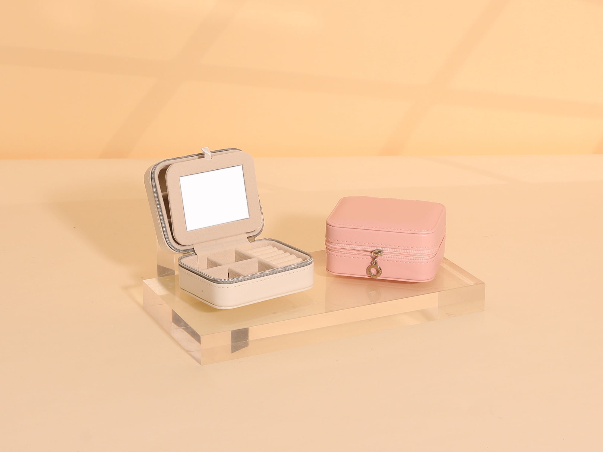Unique Bargains Travel Jewelry Box Small Portable PU Leather Jewelry Organizer Case White