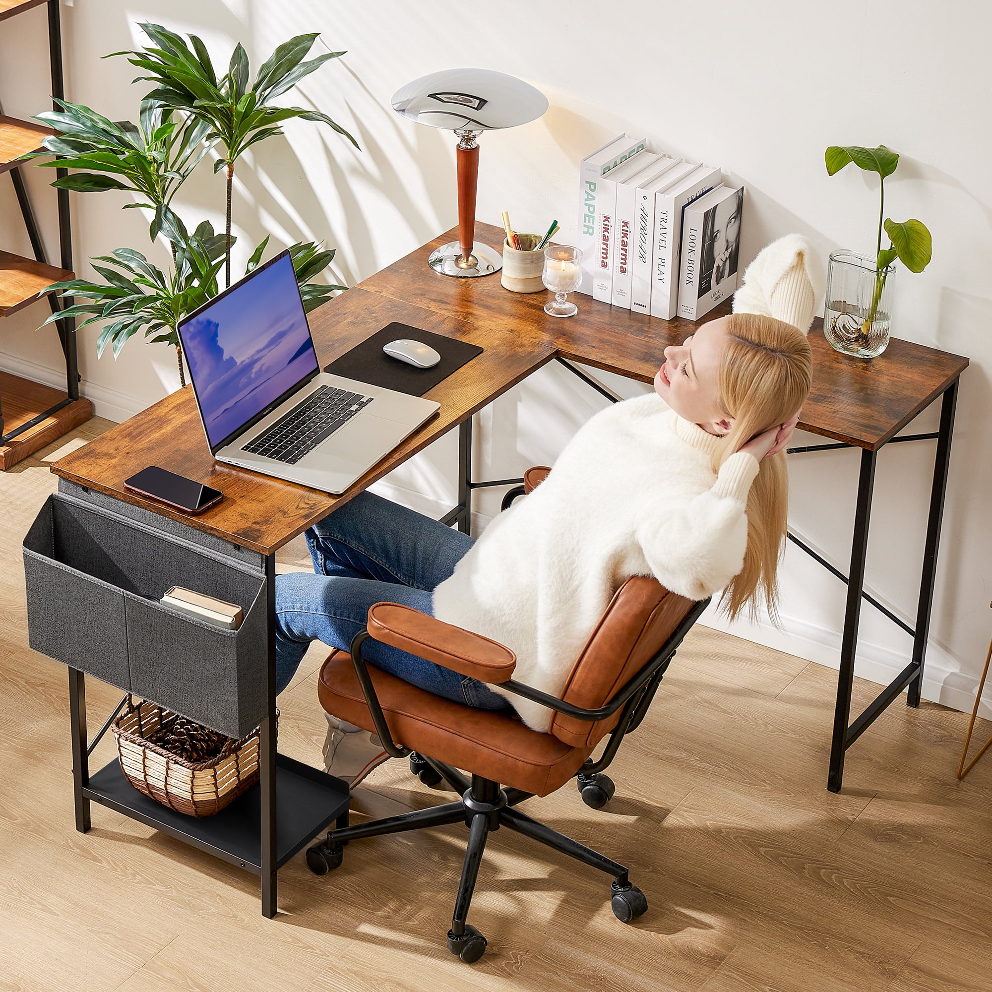 CONCETTA Modern L-Shaped Desk, Computer Desk Sleek Design, Spacious Workspace, Rust
