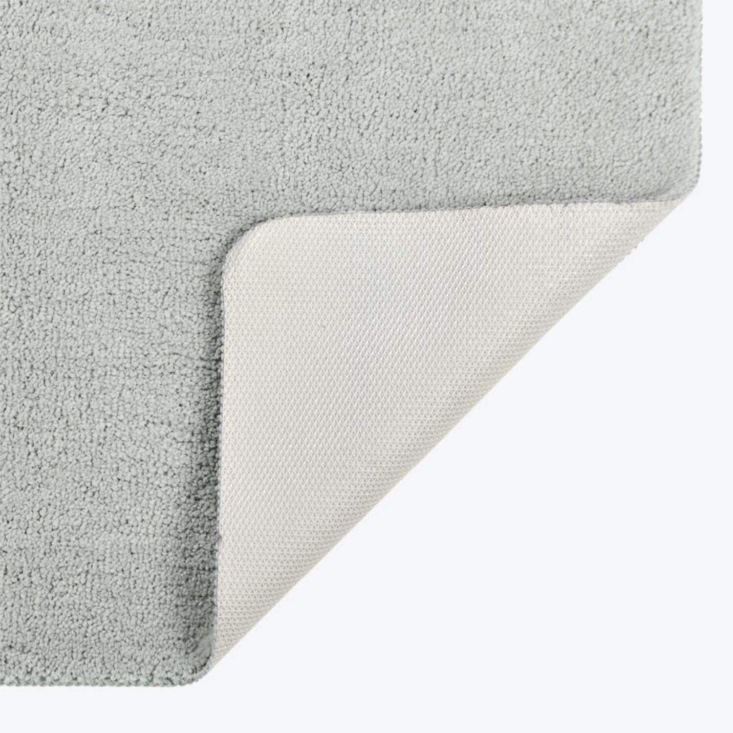 Luxury Bath Mat in Microfibre - Non-Slip  Absorbent