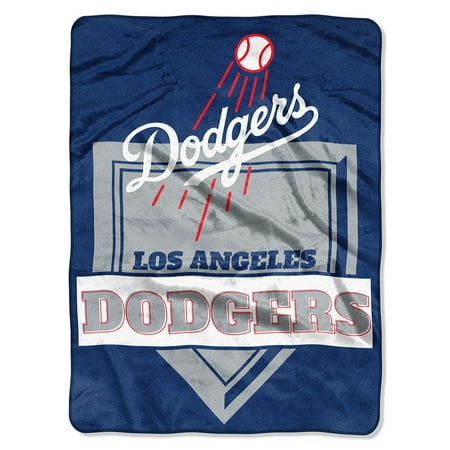 MLB Los Angeles Dodgers Mickey Mouse Throw and Pillow