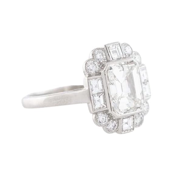 HeartsAndYou 2ct Emerald Moissanite Engagement Ring for Women Art Deco Halo Milgrain 18k White Gold over Silver