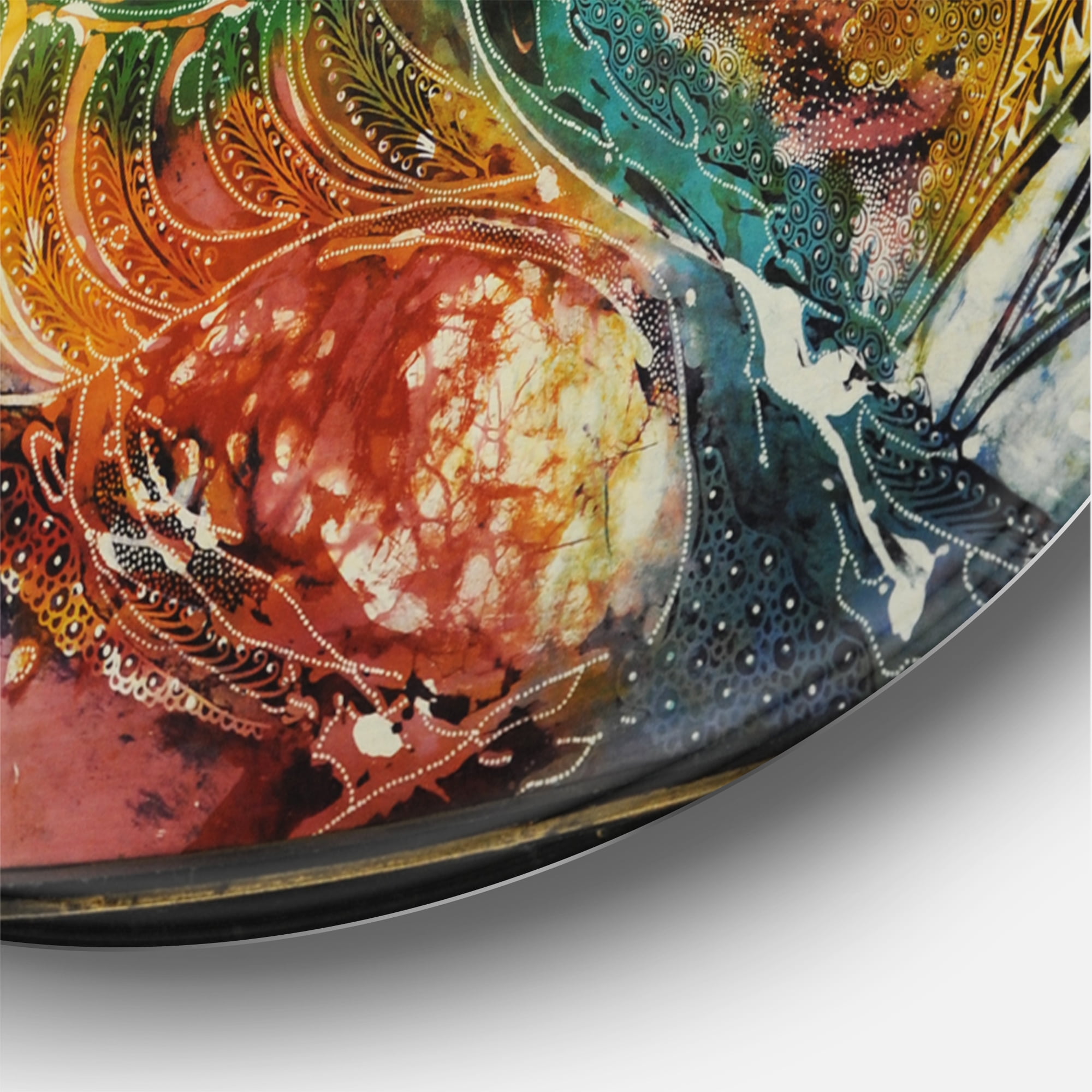 Designart 'Child With Mother With Batik' Modern Circle Metal Wall Art 29x29 - Disc of 29
