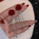 thumbnail image 3 of Pendientes de lazo de terciopelo rojo para mujer, elegantes y dulces pendientes largos con borlas y flores, otoño e invierno, 3 of 6