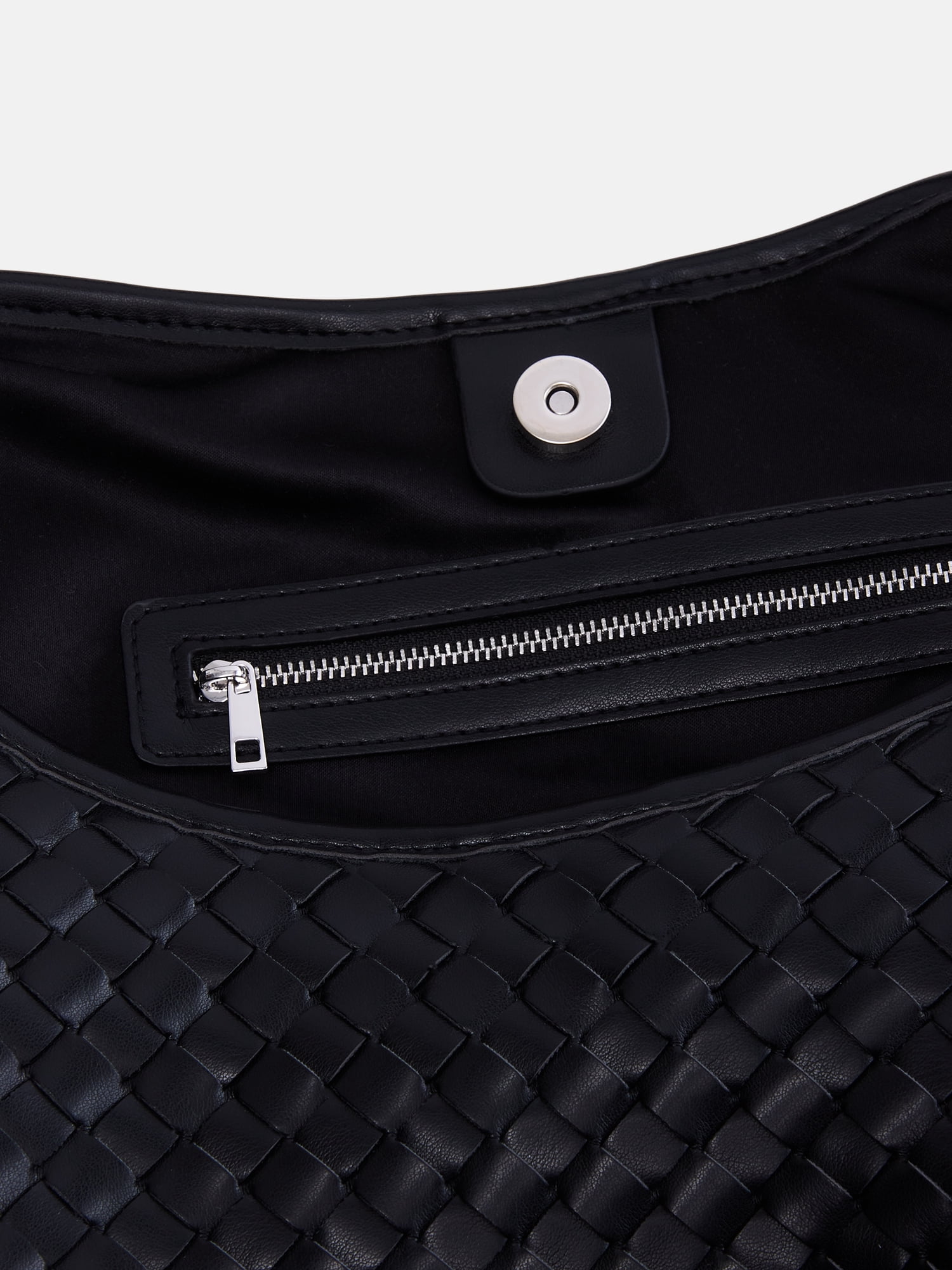 Scenario Women's Woven Hobo Handbag, Black