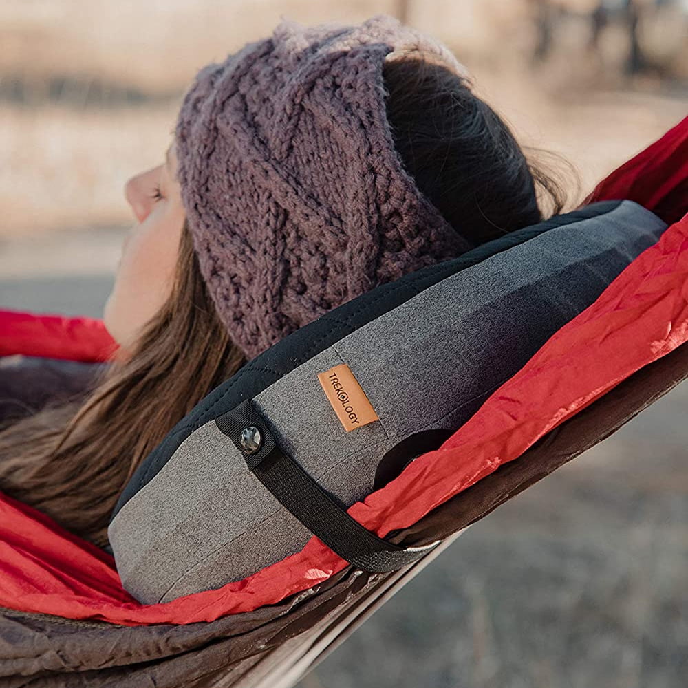 Hiking pillow outlet